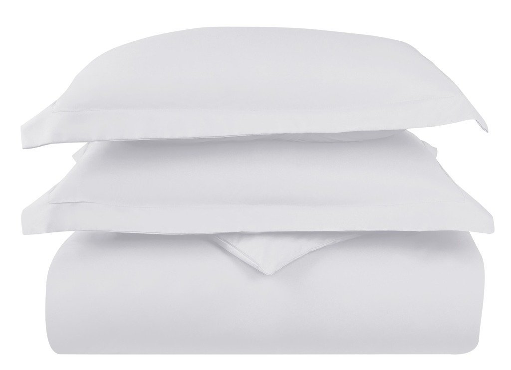 Why You Should Use a Duvet Instead of a Comforter if You Live in a Rented Apartment City Chic